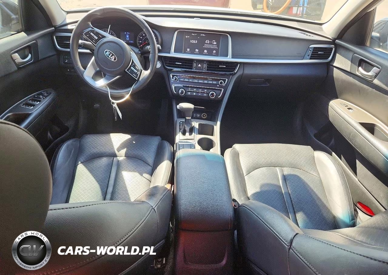 2020 Kia Optima Special Edition VIN:5XXGT4L30LG445439 - 8
