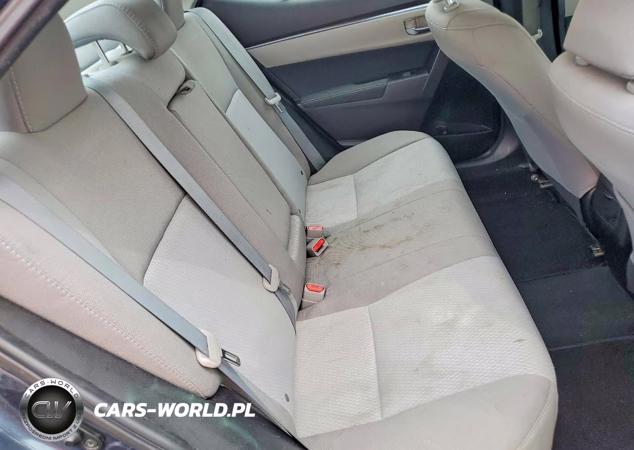 2016 Toyota Corolla Le VIN:5YFBURHE8GP521033 - 10