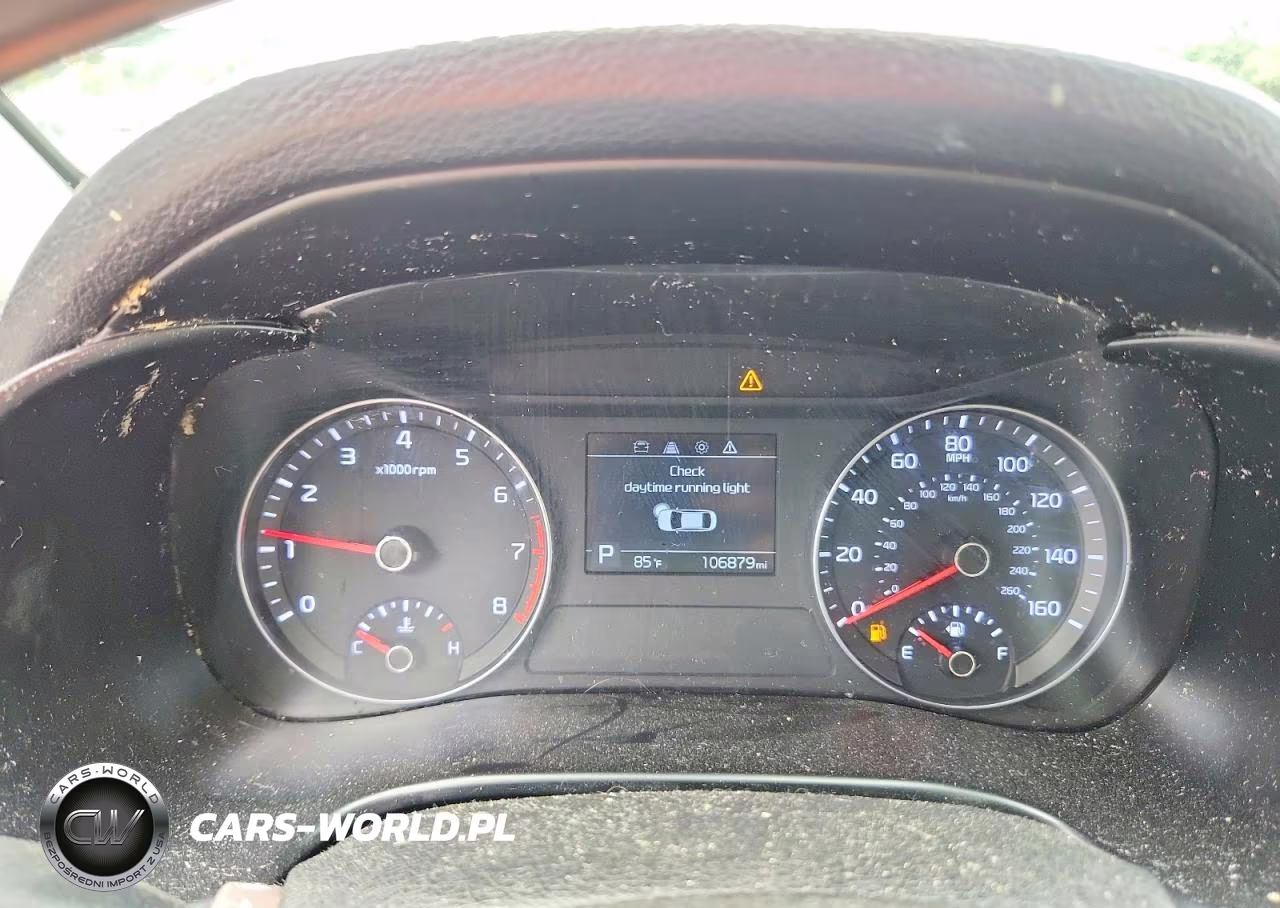 2019 Kia Forte Lxs VIN:3KPF24AD1KE029725 - 9