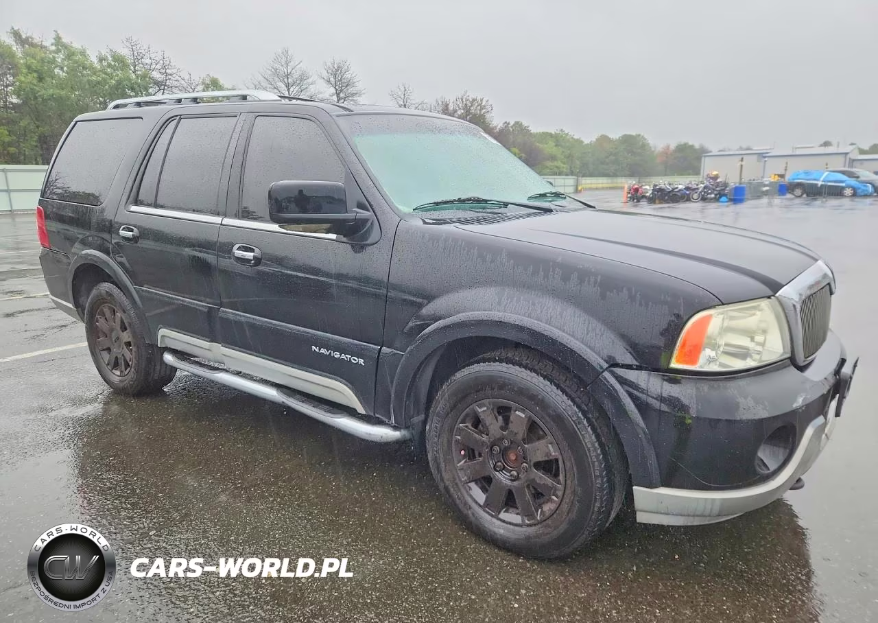 2003 Lincoln Navigator VIN:5LMFU28R23LJ13845 - 4
