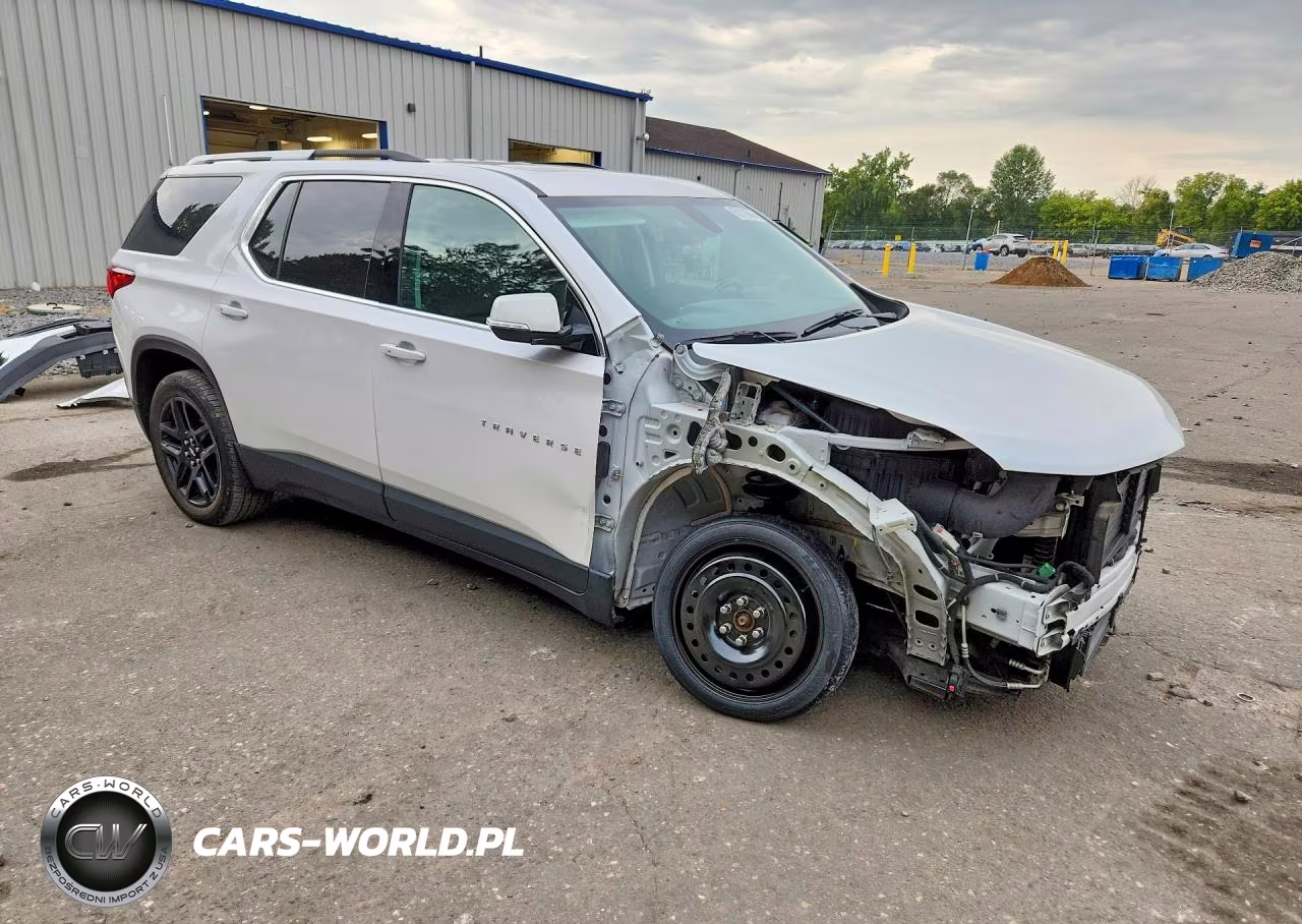 2018 Chevrolet Traverse Lt VIN:1GNEVHKW9JJ285632 - 4