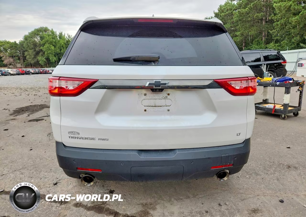 2018 Chevrolet Traverse Lt VIN:1GNEVHKW9JJ285632 - 6
