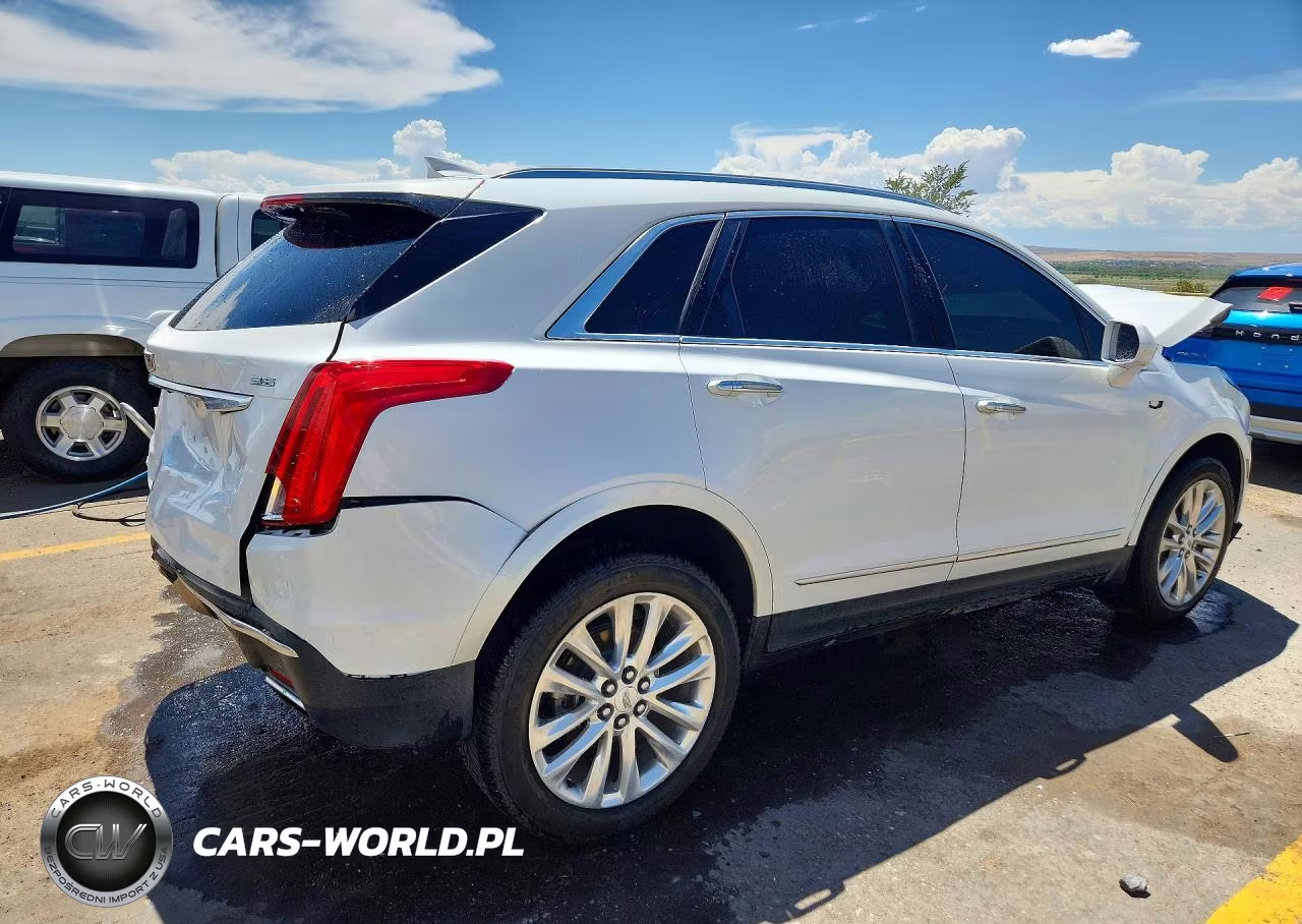 2017 Cadillac Xt5 Platinum VIN:1GYKNFRS8HZ103914 - 3
