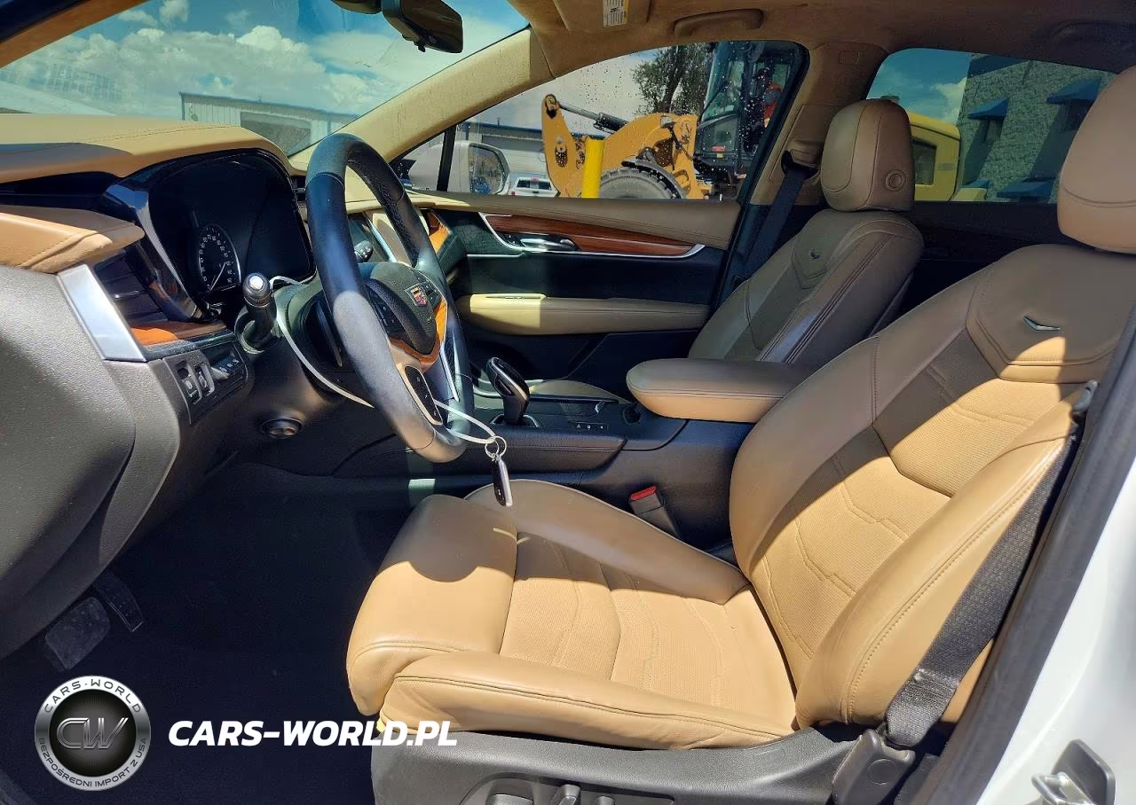 2017 Cadillac Xt5 Platinum VIN:1GYKNFRS8HZ103914 - 7