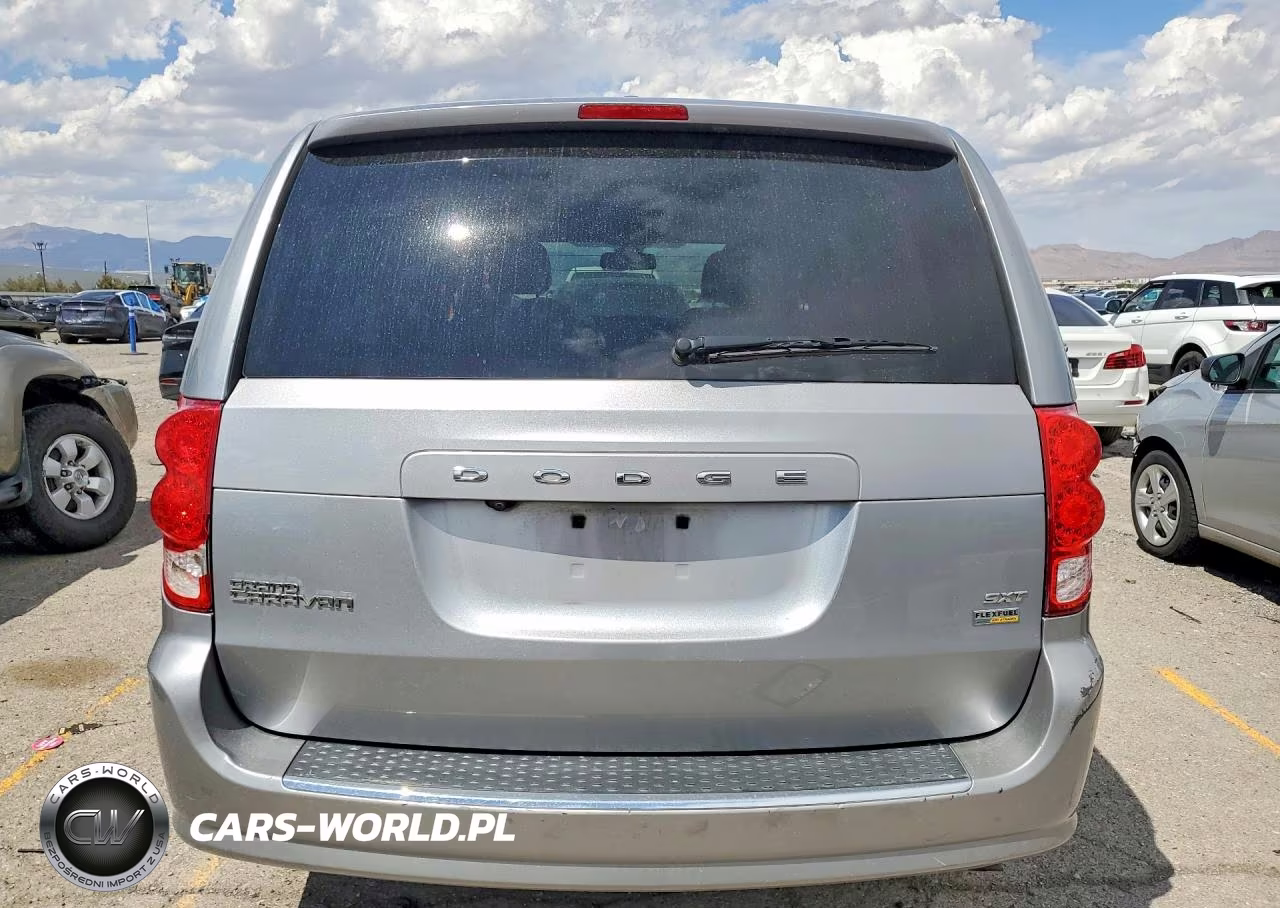 2019 Dodge Grand Caravan Sxt VIN:2C4RDGCG9KR749336 - 6