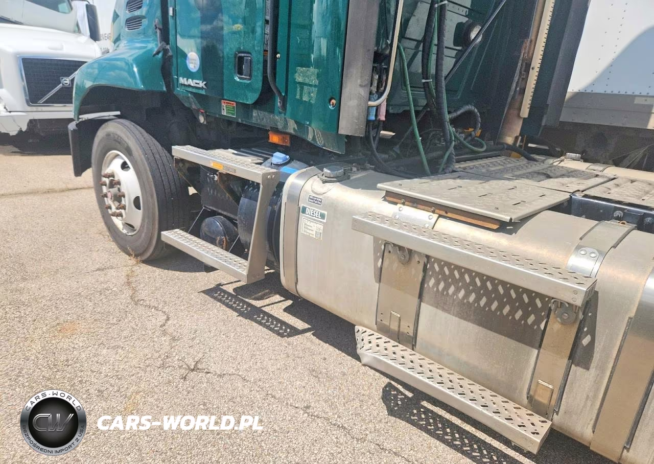 2018 Mack 600 Cxu600 VIN:1M1AW01X9JM010471 - 12