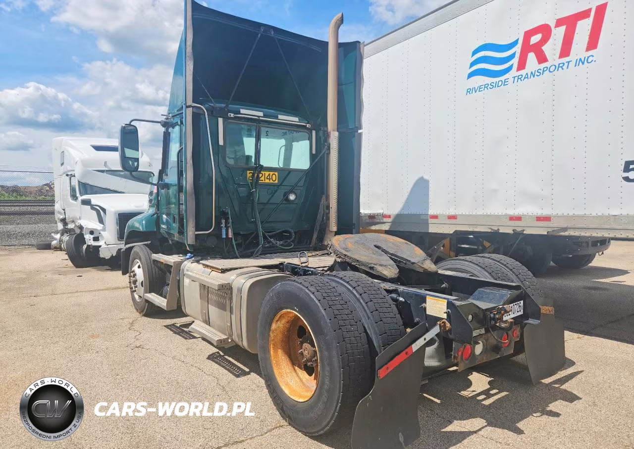 2018 Mack 600 Cxu600 VIN:1M1AW01X9JM010471 - 2