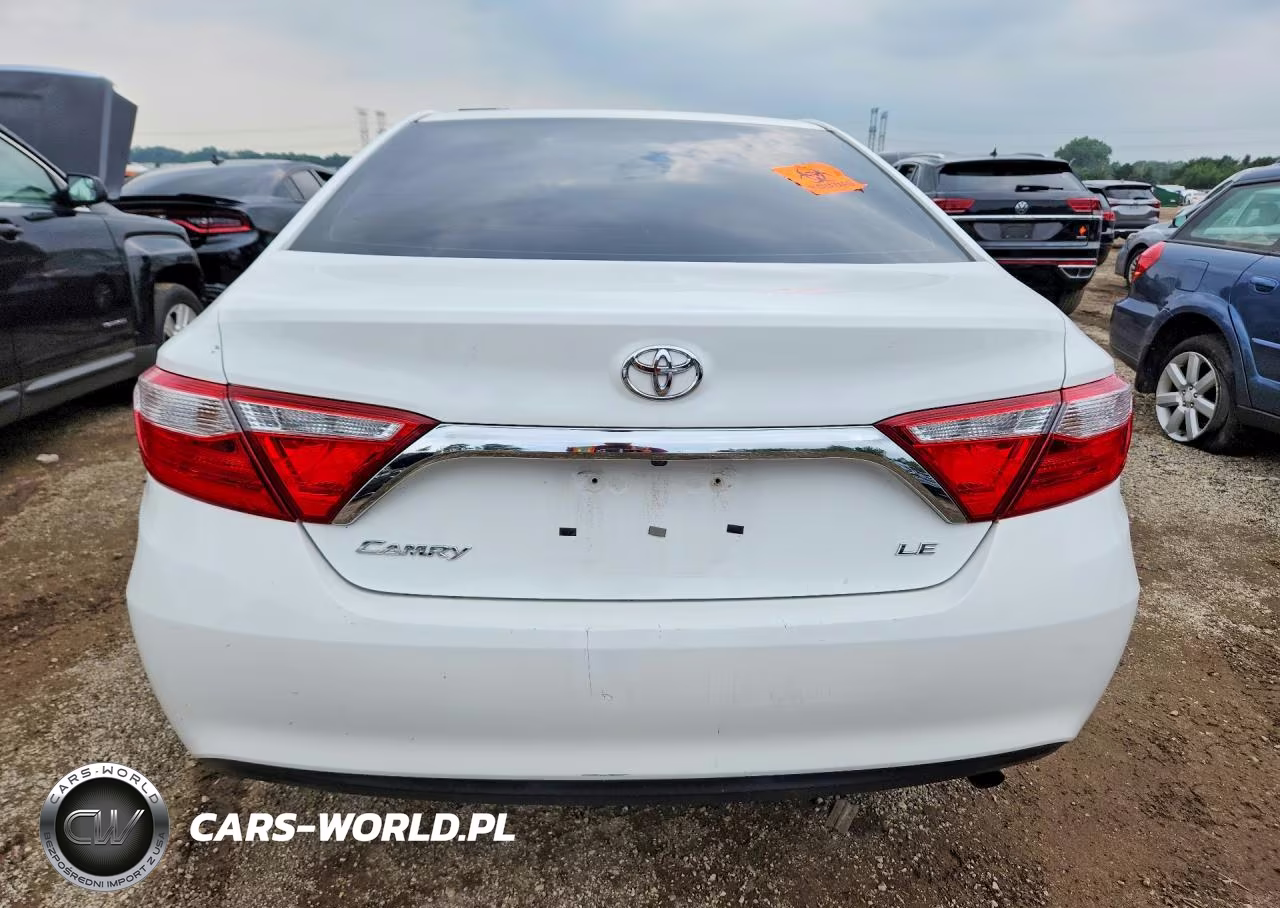 2016 Toyota Camry Le VIN:4T4BF1FK7GR538463 - 6