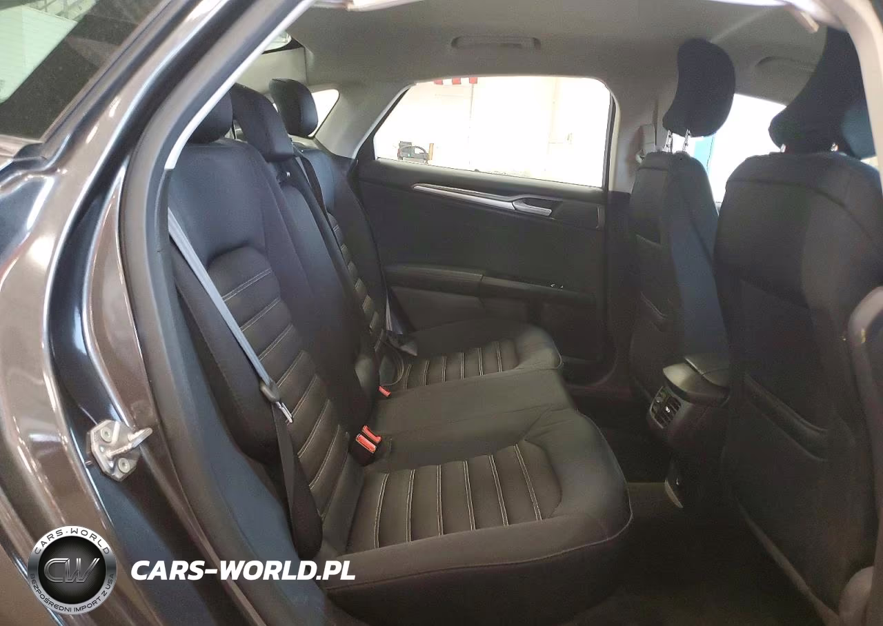 2015 Ford Fusion Se VIN:3FA6P0H75FR305399 - 10