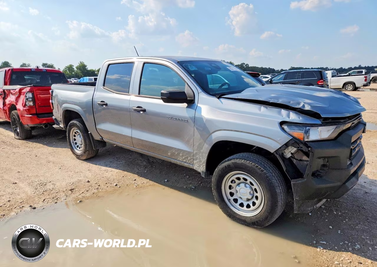 2024 Chevrolet Colorado VIN:1GCGSBEC7R1299565 - 4