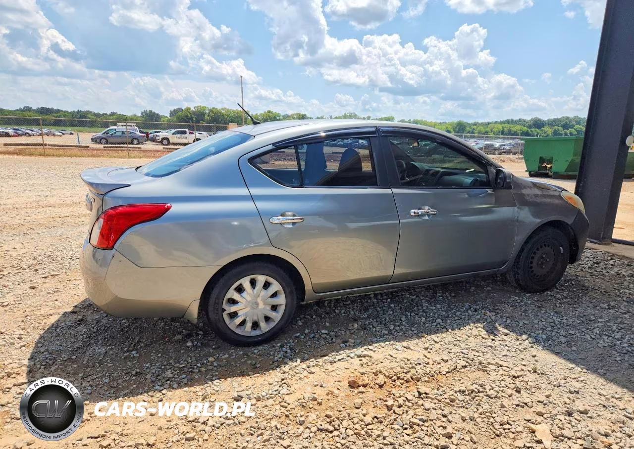 2013 Nissan Versa 1.6 S VIN:3N1CN7AP7DL894545 - 3
