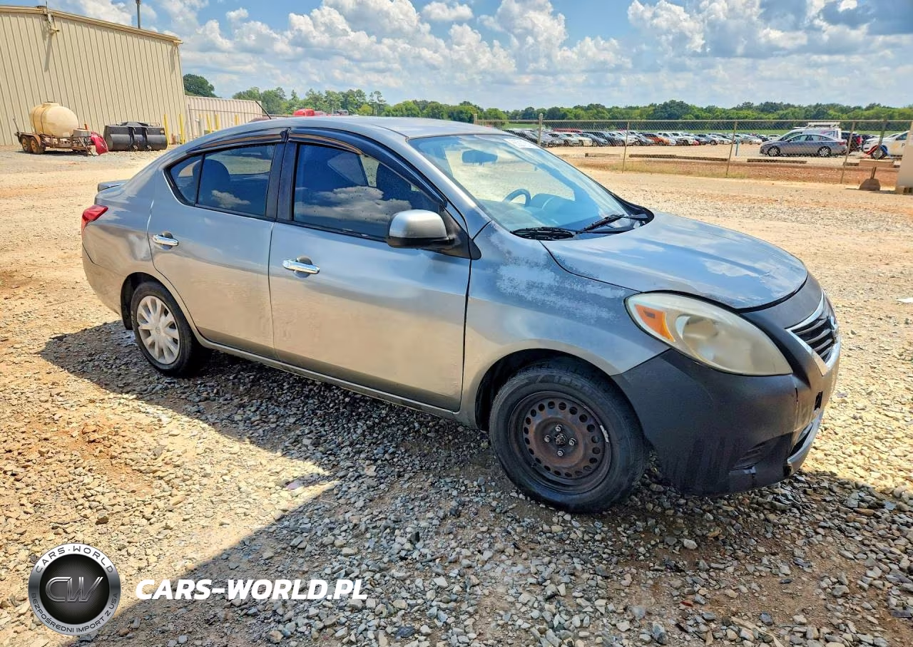 2013 Nissan Versa 1.6 S VIN:3N1CN7AP7DL894545 - 4