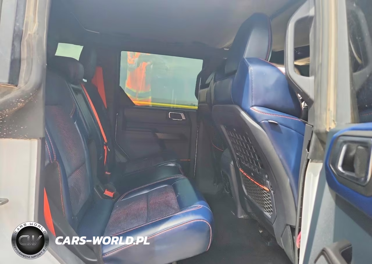 2024 Ford Bronco Raptor VIN:1FMEE0RRXRLA99894 - 11