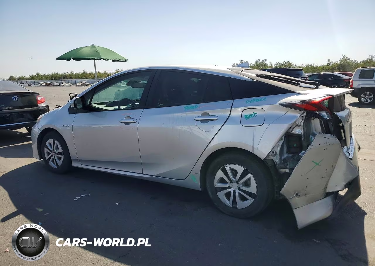 2017 Toyota Prius Four VIN:JTDKARFU2H3536656 - 2