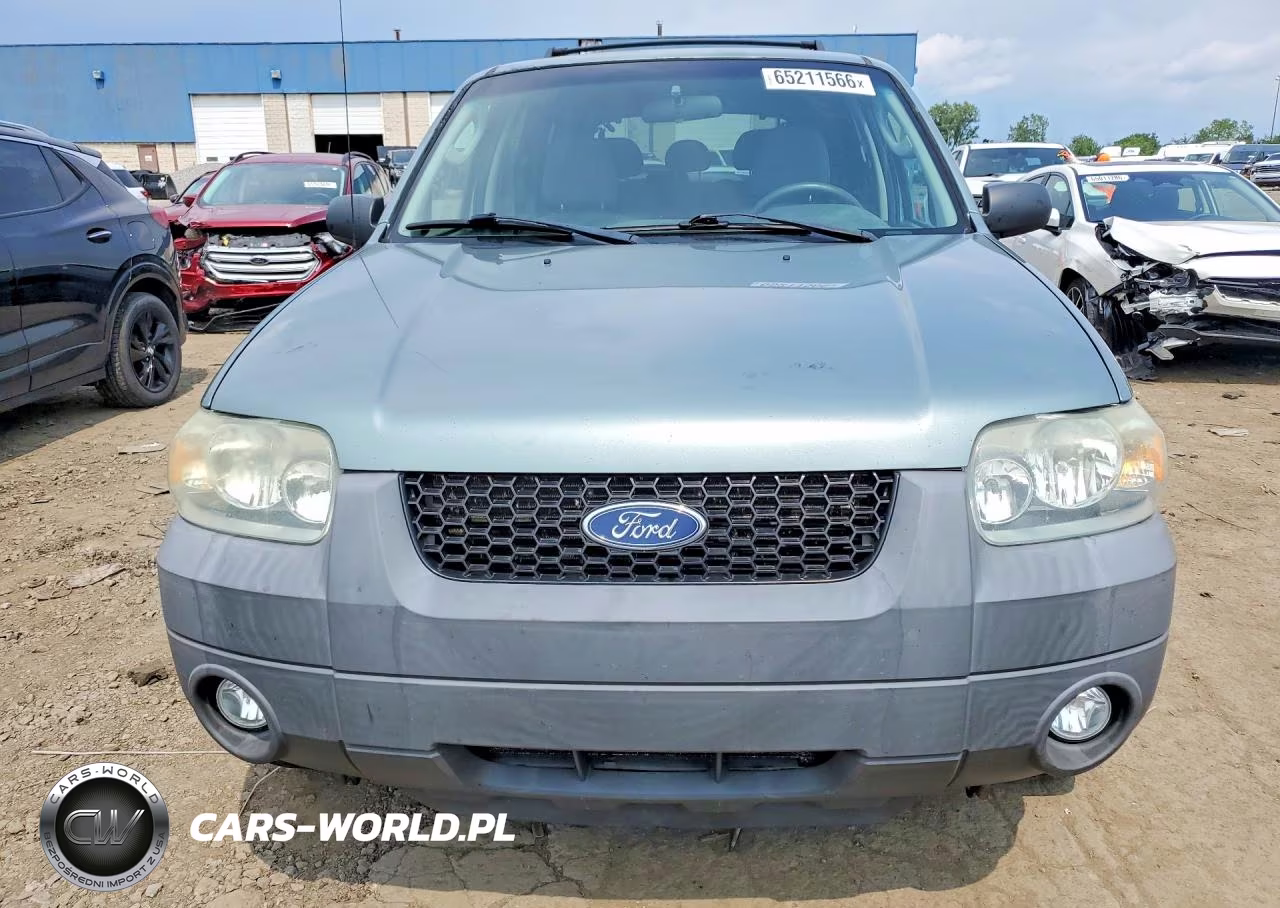 2007 Ford Escape Xlt VIN:1FMCU031X7KA97546 - 5