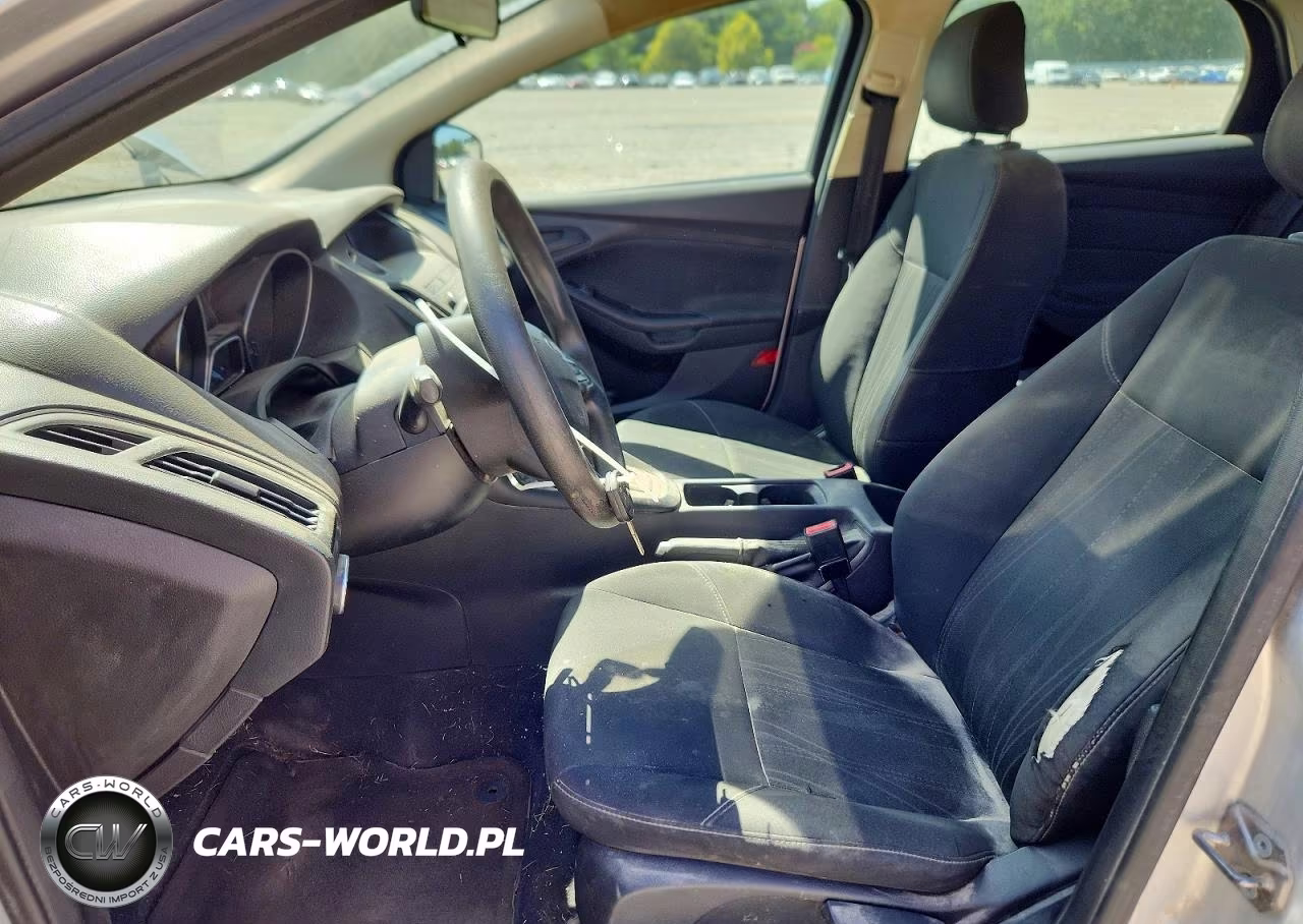 2018 Ford Focus S VIN:1FADP3E22JL214650 - 7