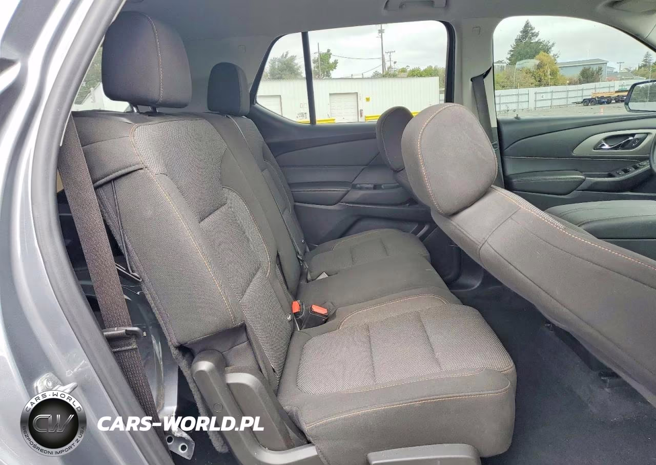 2020 Chevrolet Traverse Ls VIN:1GNERFKW0LJ265930 - 11