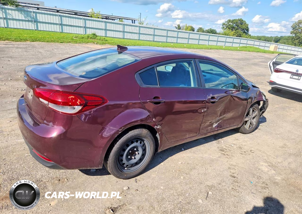 2018 Kia Forte Lx VIN:3KPFL4A73JE226529 - 3