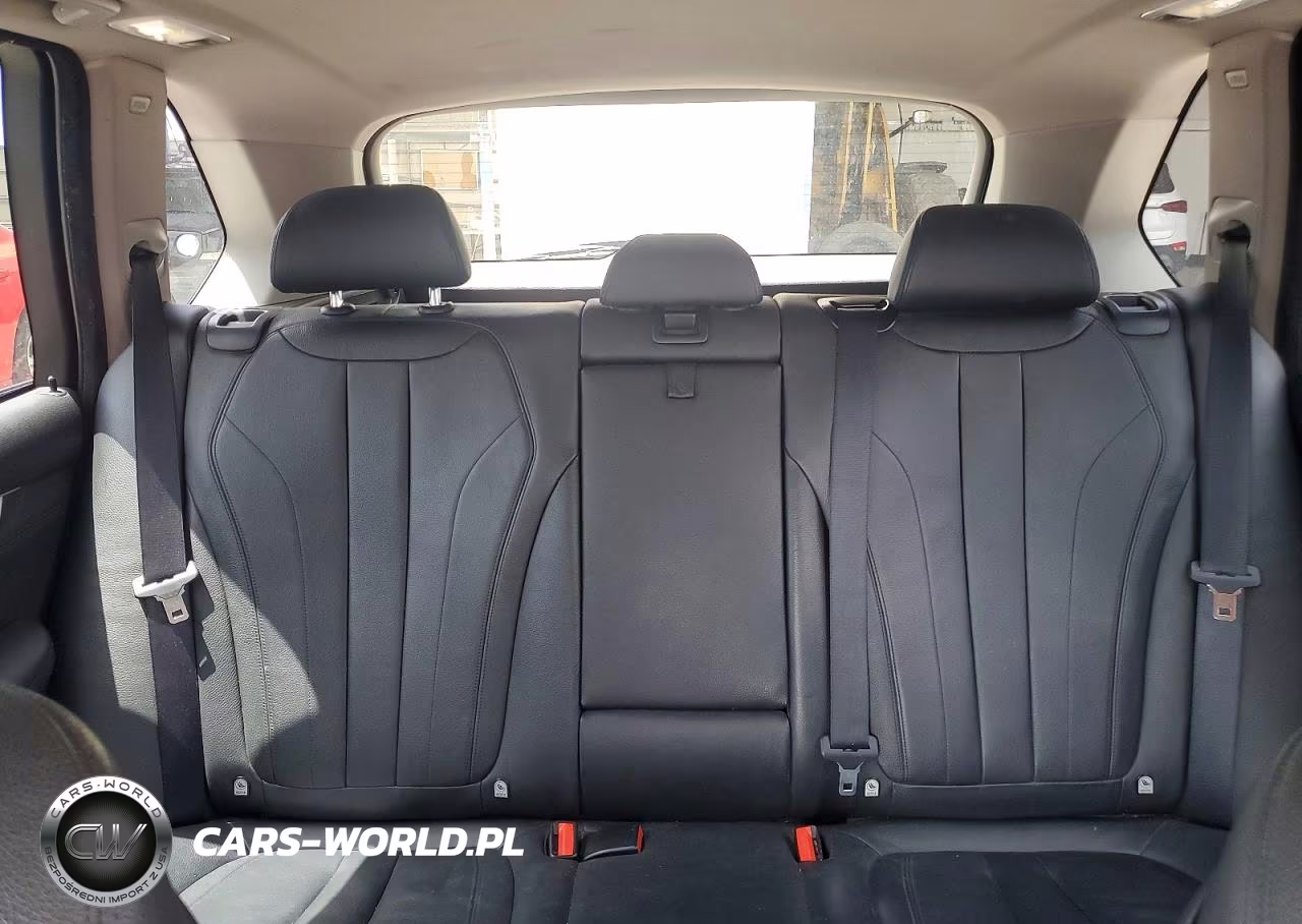 2015 BMW X5 xDrive35I VIN:5UXKR0C50F0P13185 - 10