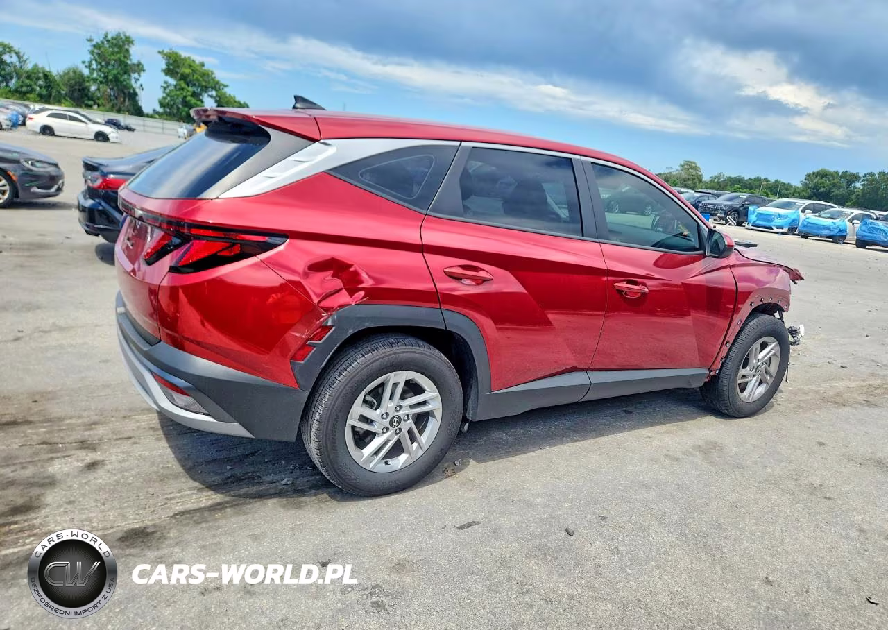 2025 Hyundai Tucson Se VIN:5NMJA3DE2SH569332 - 3