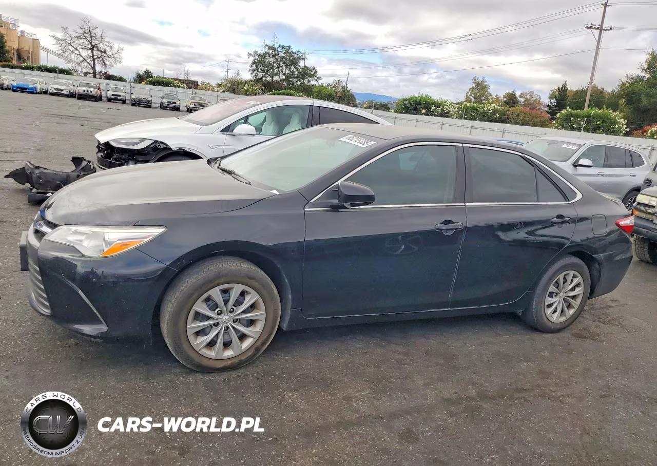 2017 Toyota Camry Le