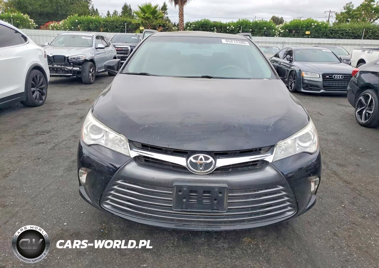 2017 Toyota Camry Le VIN:4T1BF1FK3HU374074 - 5
