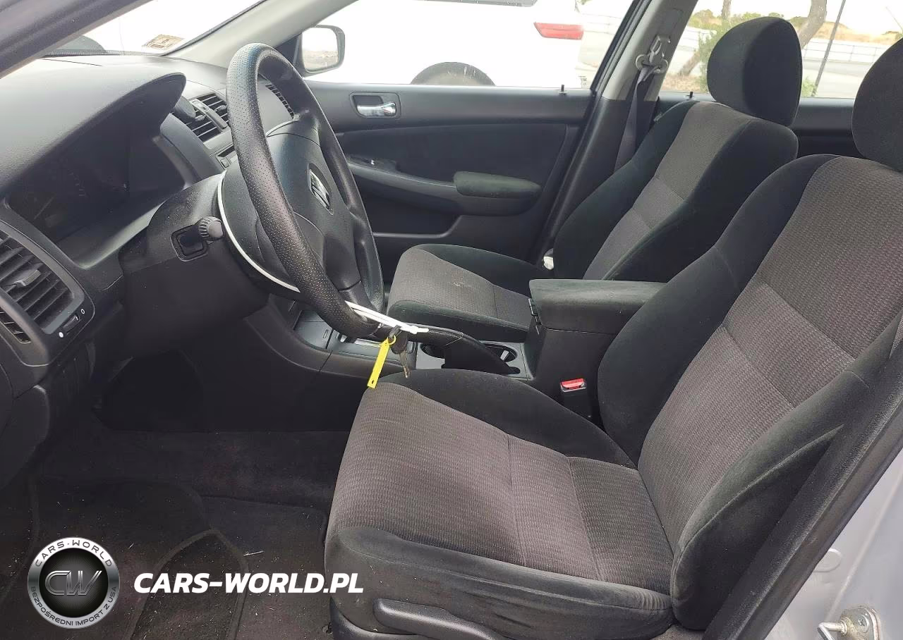 2005 Honda Accord Dx VIN:1HGCM56145A155202 - 7
