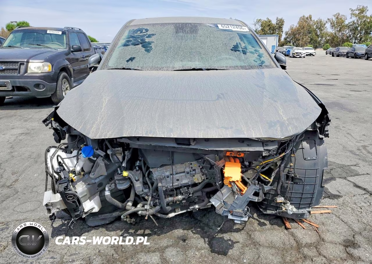 2021 Hyundai Kona Limited VIN:KM8K33AG3MU123282 - 5