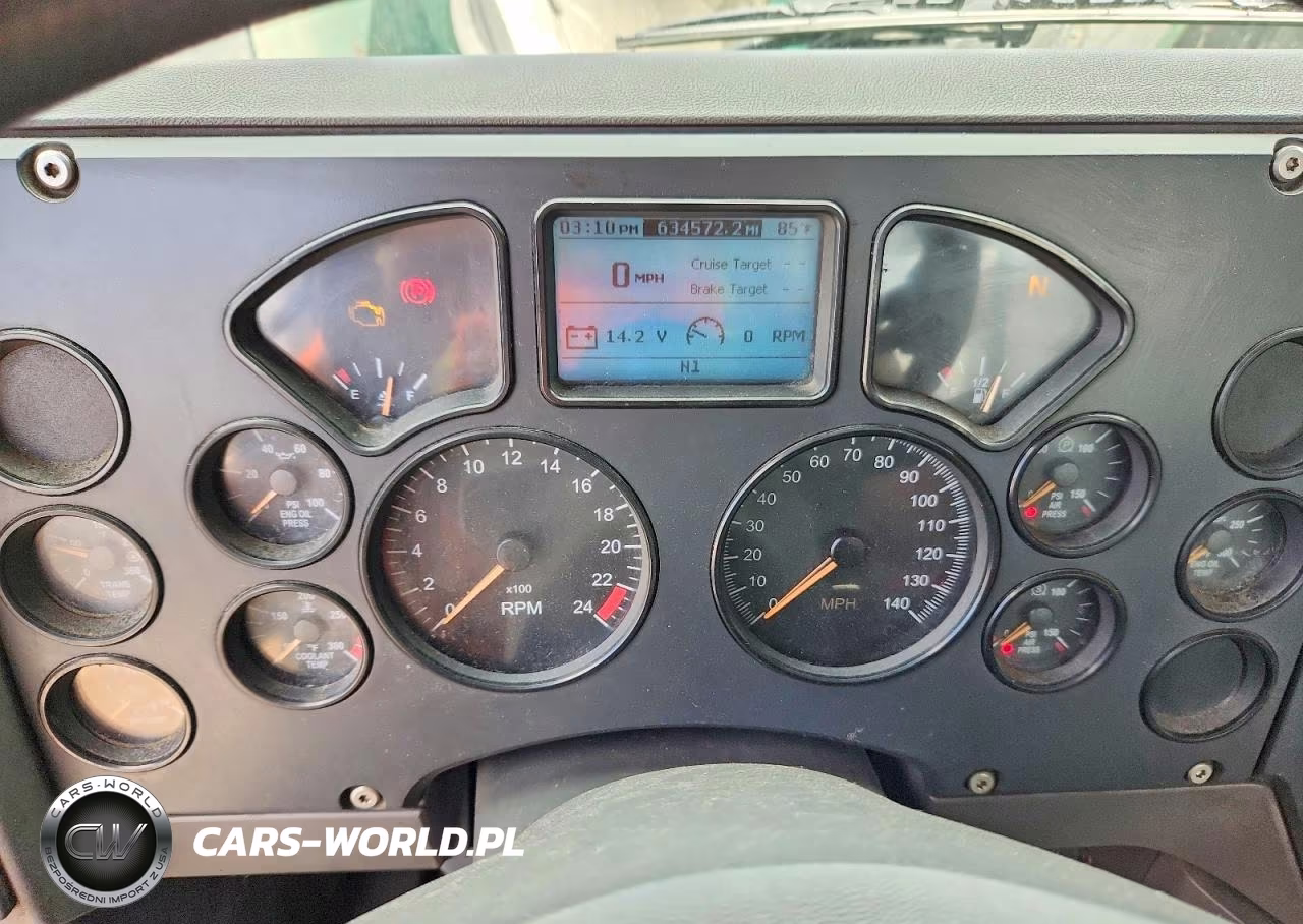 2017 Mack 600 Cxu600 VIN:1M1AW01X8HM009483 - 9