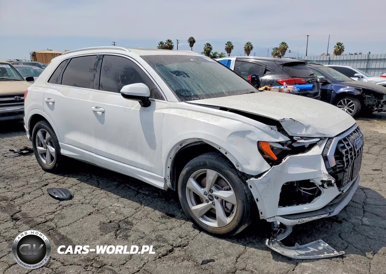 2021 Audi Q3 Premium 40 VIN:WA1AUCF31M1089213 - 4