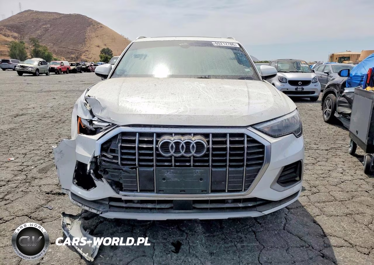 2021 Audi Q3 Premium 40 VIN:WA1AUCF31M1089213 - 5