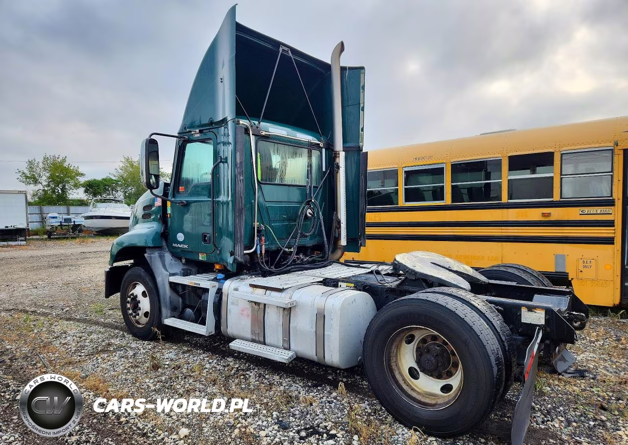 2017 Mack 600 Cxu600 VIN:1M1AW01X8HM009452 - 2