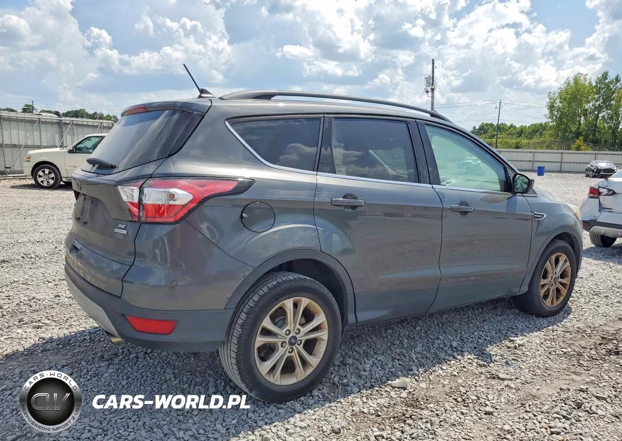 2018 Ford Escape Se VIN:1FMCU0GD5JUB40321 - 3