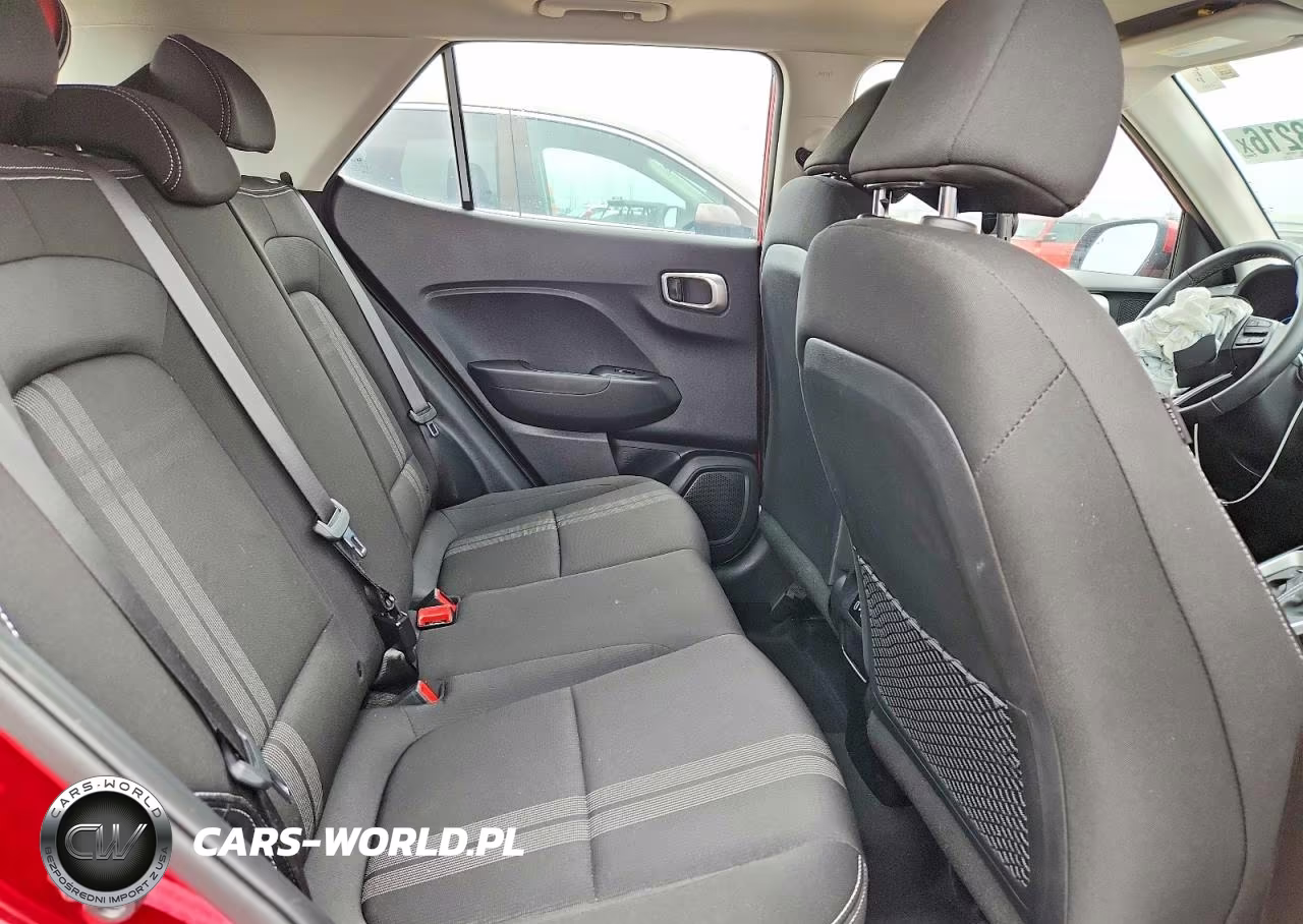 2025 Hyundai Venue Sel VIN:KMHRC8A34SU409244 - 10