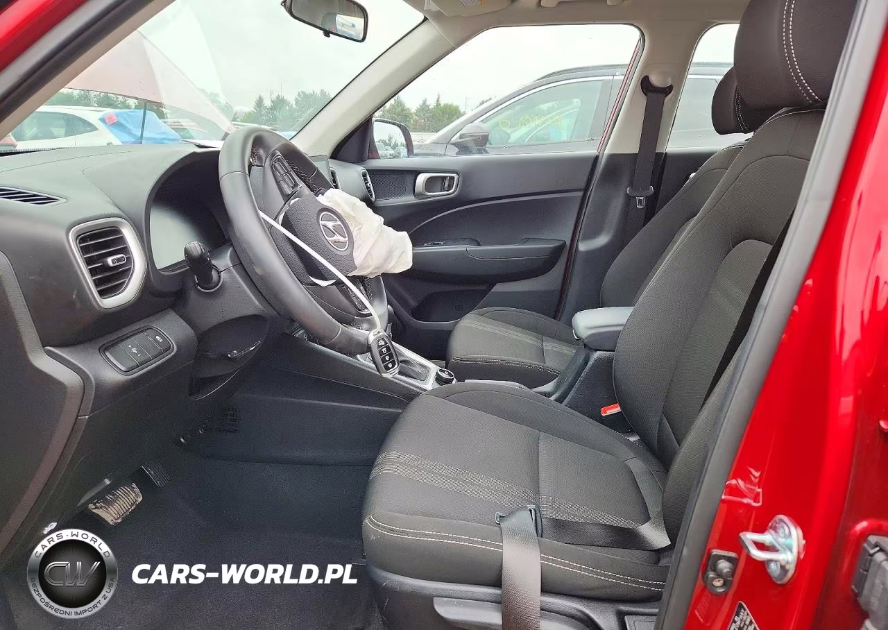 2025 Hyundai Venue Sel VIN:KMHRC8A34SU409244 - 7