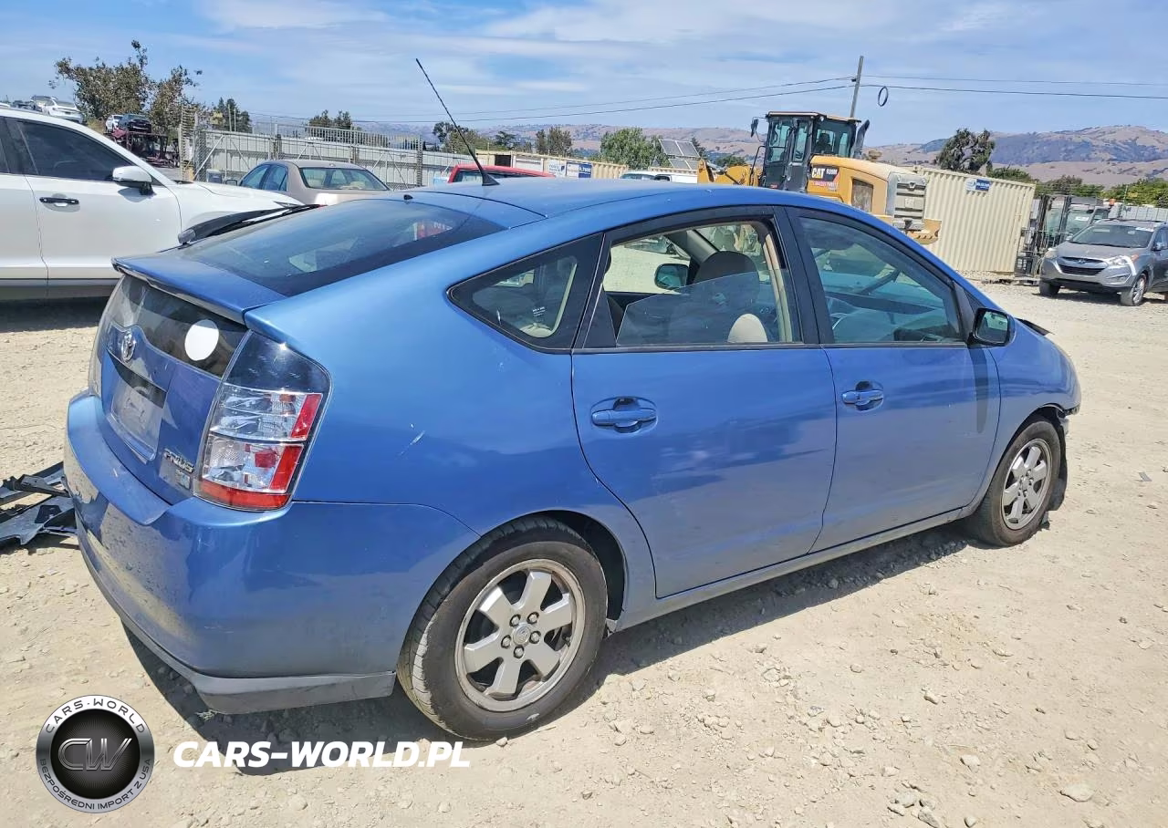 2005 Toyota Prius Base VIN:JTDKB20U053088541 - 3