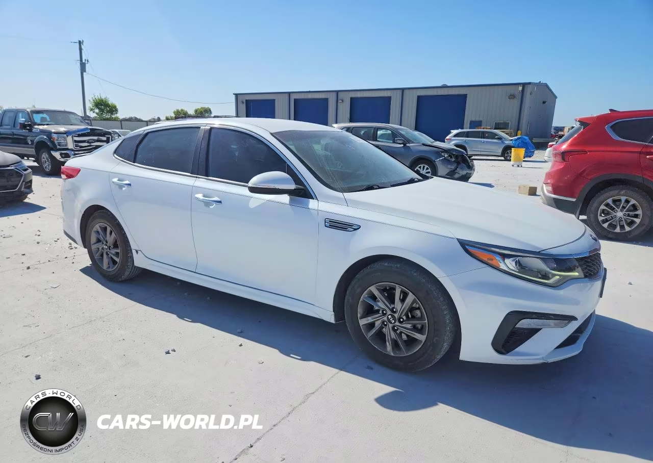 2019 Kia Optima Lx VIN:5XXGT4L36KG338538 - 4
