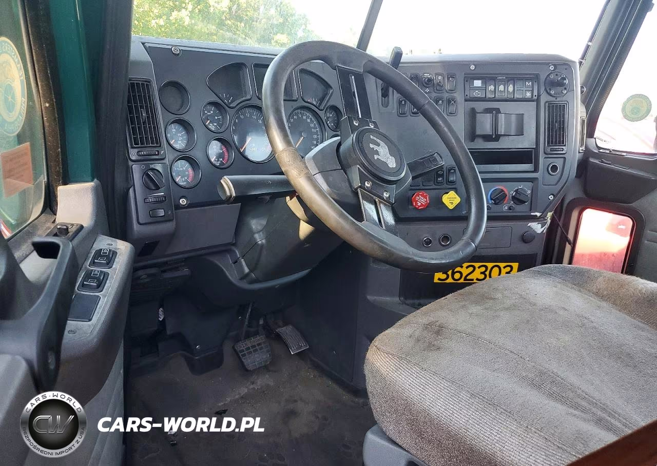 2017 Mack 600 Cxu600 VIN:1M1AW01X2HM009611 - 8
