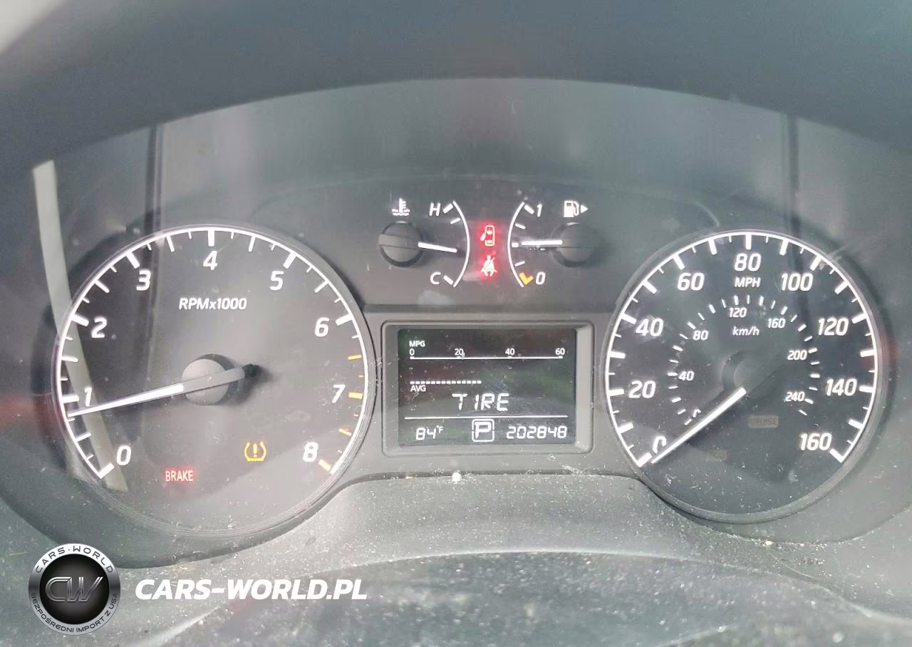 2015 Nissan Sentra S VIN:3N1AB7AP5FY376357 - 9