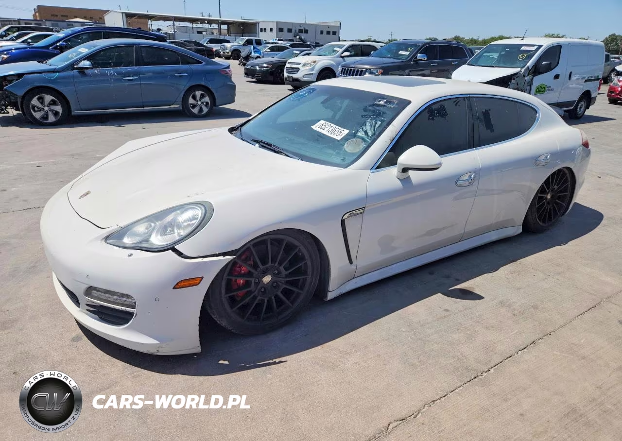 2011 Porsche Panamera S
