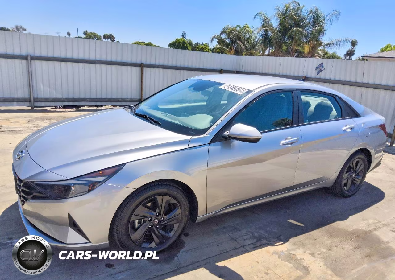 2021 Hyundai Elantra Sel – zdjęcie 1 z 13