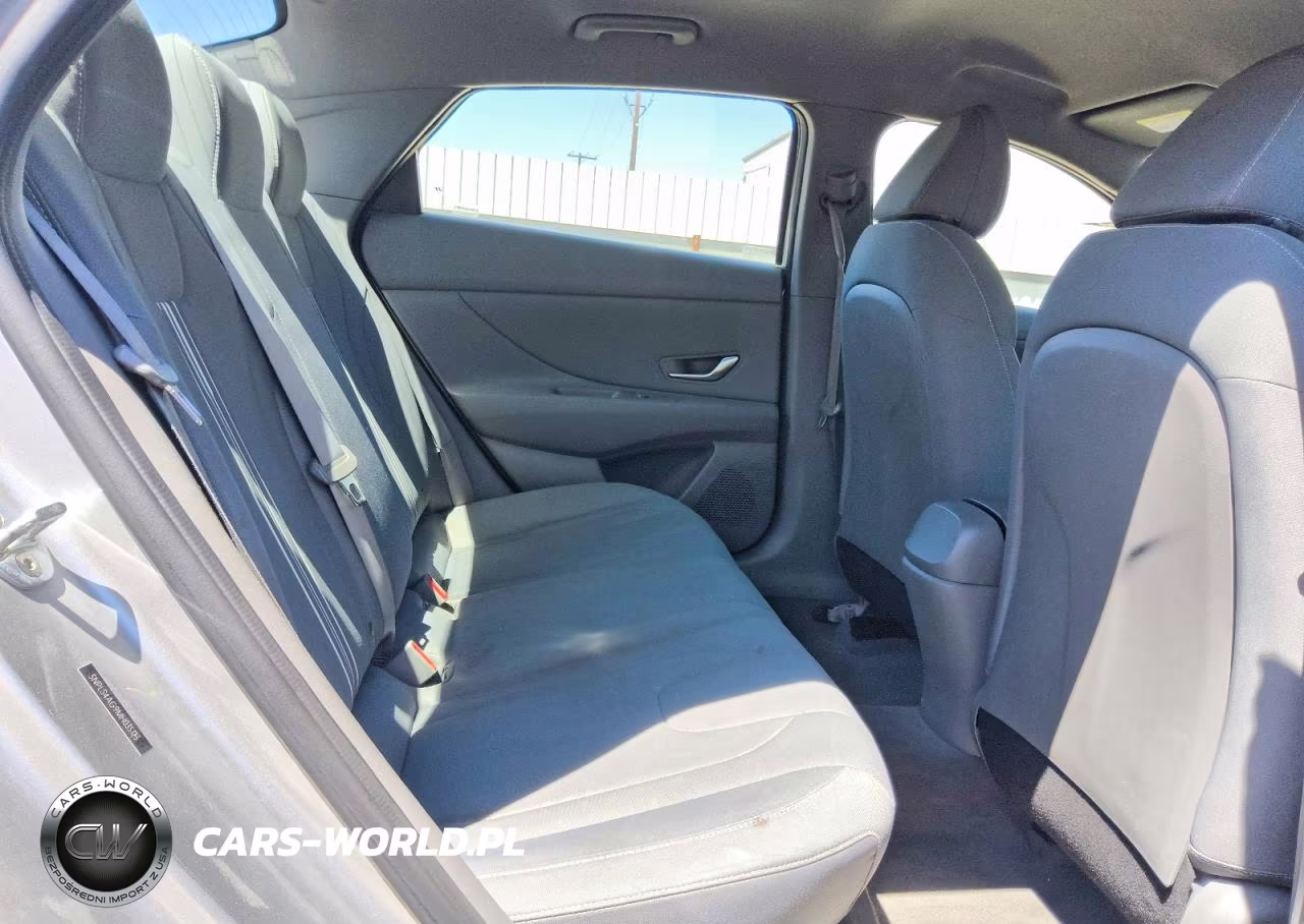2021 Hyundai Elantra Sel VIN:5NPLS4AG9MH035123 - 10