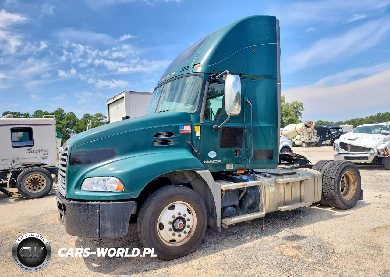 2016 Mack Cxu612 Semi Truck – zdjęcie 1 z 13