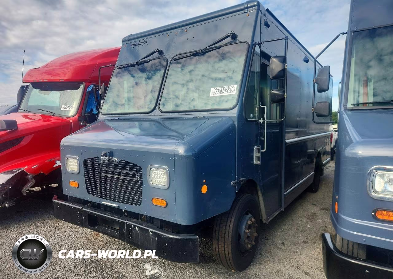 2020 Freightliner Mt45G Chassis Delivery Truck