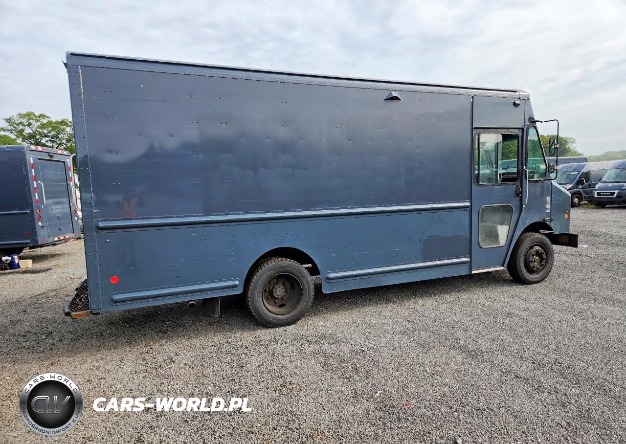 2020 Freightliner Mt45G Chassis Delivery Truck VIN:4UZAC2EA3LCMH7671 - 3
