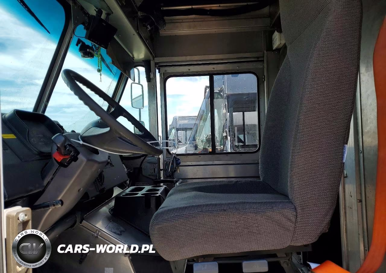 2020 Freightliner Chassis M Line Walk-In Van VIN:4UZAC2EA6LCMH7759 - 7