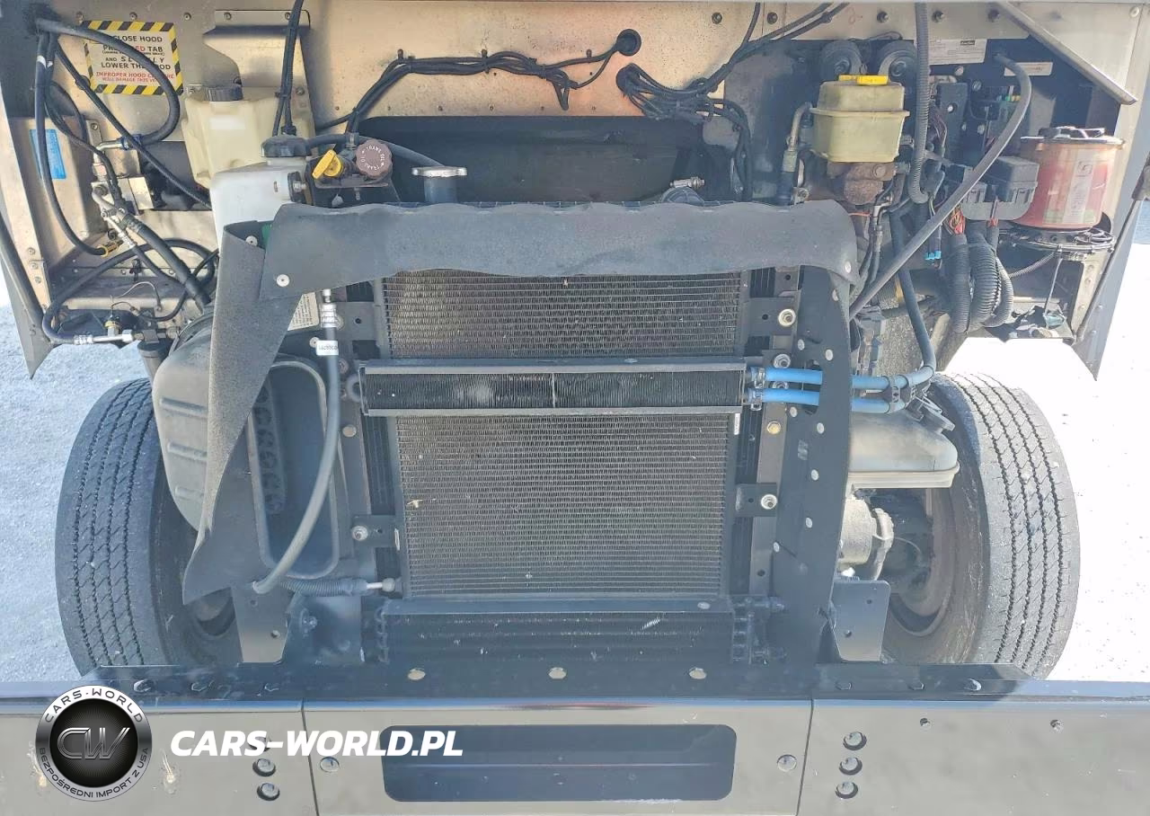 2020 Freightliner Mt45G Chassis Delivery Truck VIN:4UZAC2EA2LCMH8102 - 12