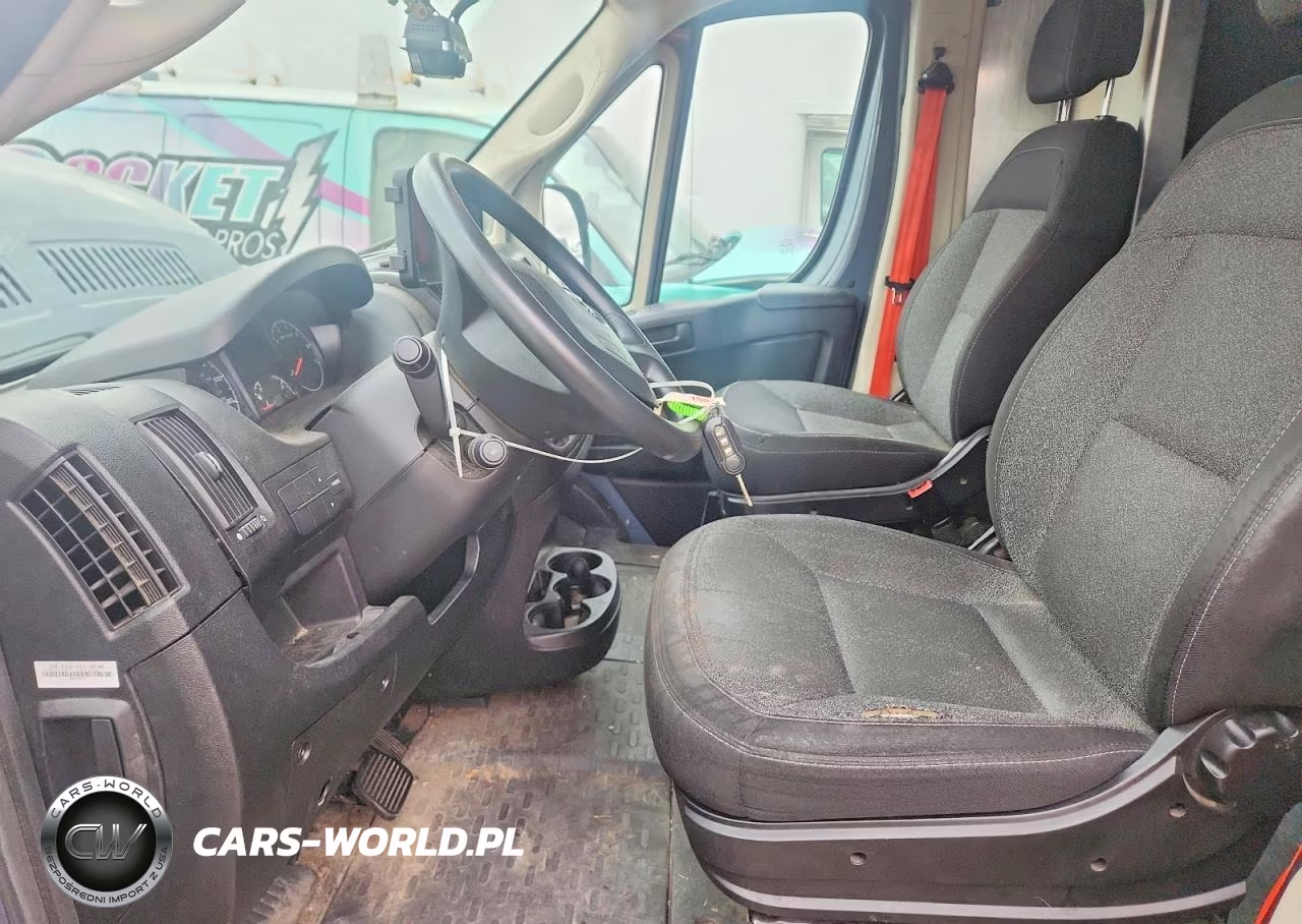 2021 Ram Promaster 3500 Delivery Van VIN:3C6MRVJG3ME541077 - 7