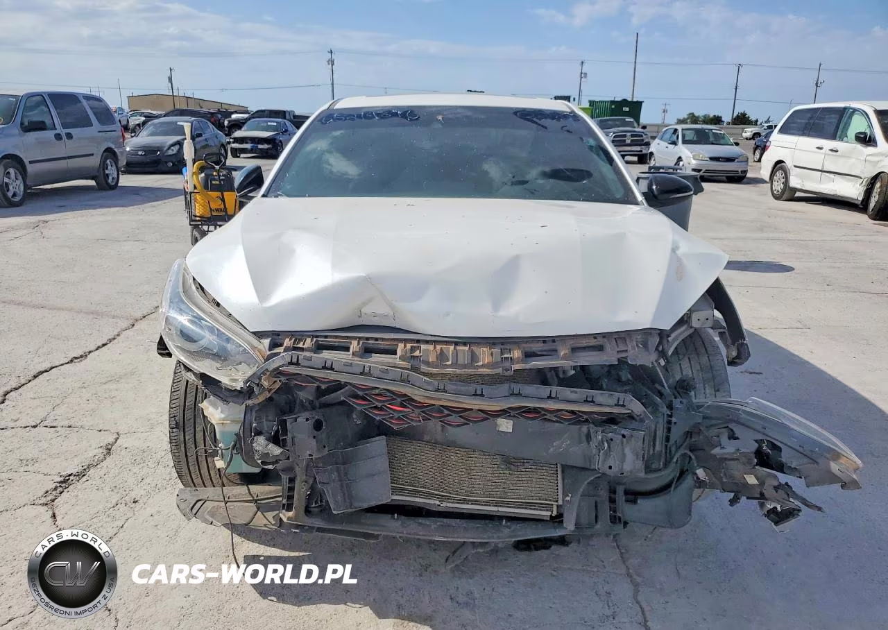 2021 Kia Forte Gt Line VIN:3KPF34AD8ME310288 - 5