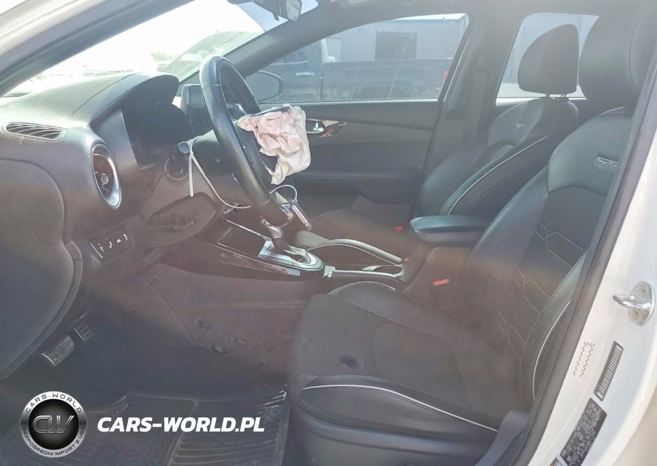 2021 Kia Forte Gt Line VIN:3KPF34AD8ME310288 - 7